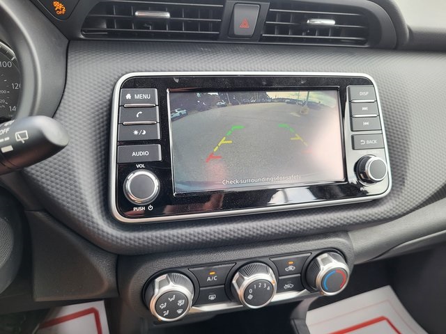 2025 Nissan Kicks Play S photo 15