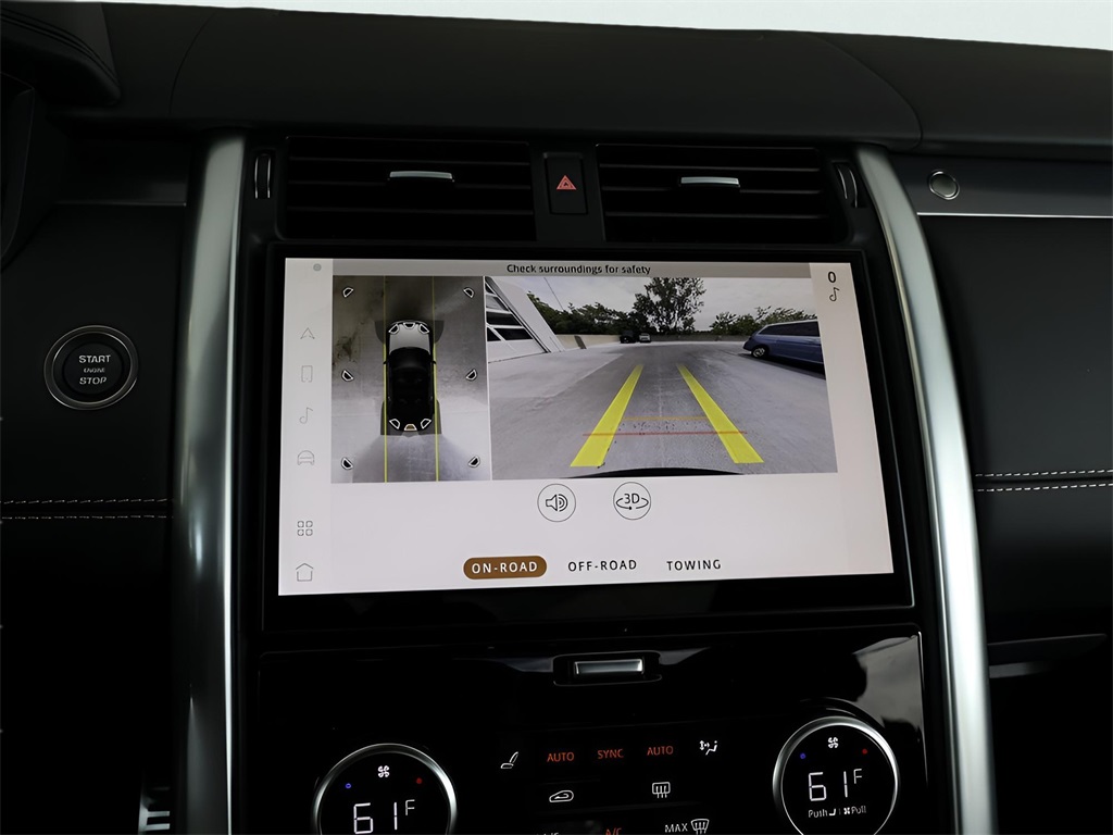 2025 Land Rover Discovery Metropolitan Edition photo 18