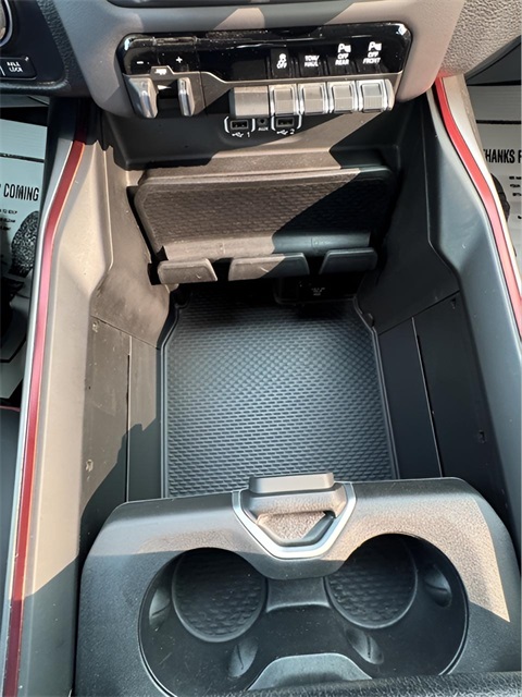 2022 Ram 1500 Rebel photo 28