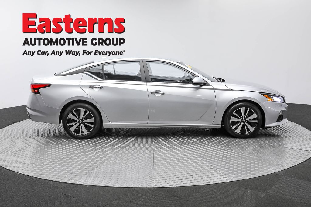 2022 Nissan Altima 2.5 SV photo 4
