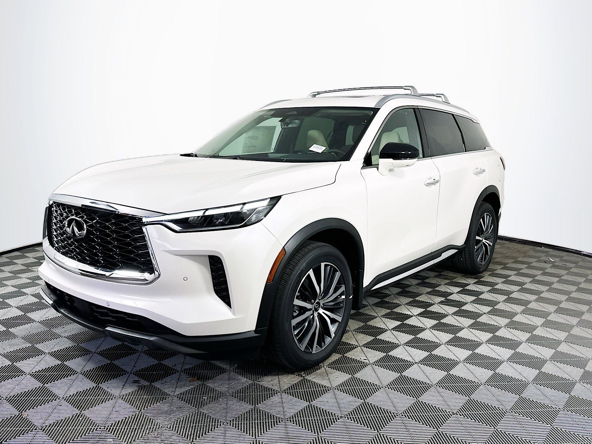 2025 Infiniti QX60 Sensory AWD photo 3