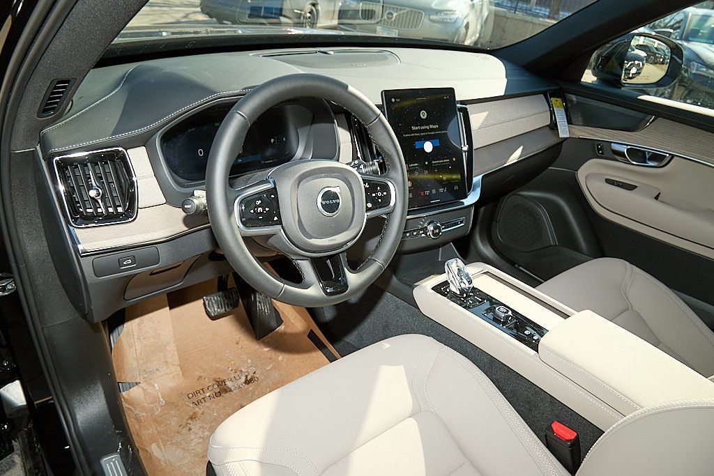 2026 VOLVO XC90 - Image 11