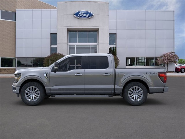 2025 Ford F-150 XLT photo 3