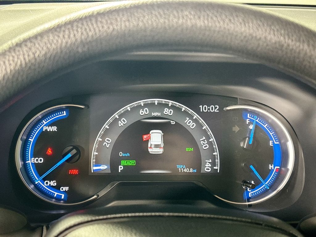 2024 Toyota RAV4 Hybrid LE photo 10