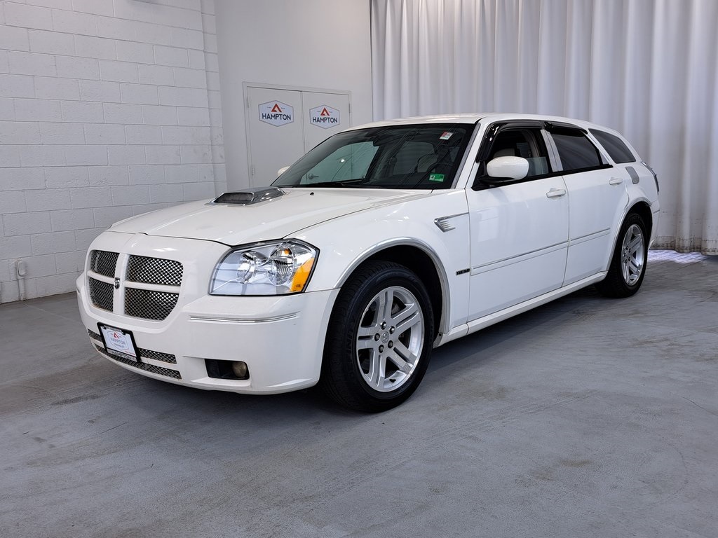 Used 2006 Dodge Magnum R/T with VIN 2D4GV57266H361261 for sale in Hampton, VA