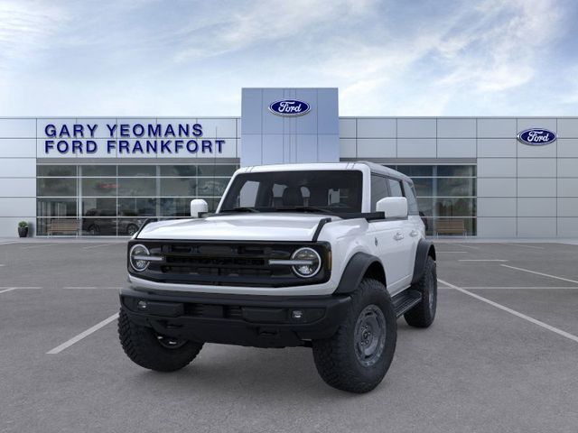 2025 Ford Bronco Outer Banks photo 2