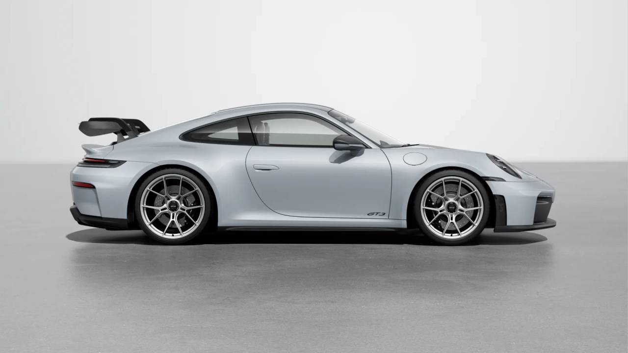 2026 Porsche 911 GT3 Touring photo 7