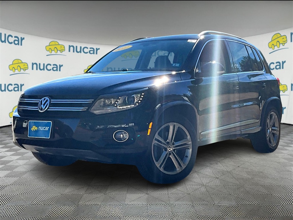 2017 Volkswagen Tiguan Sport photo 3