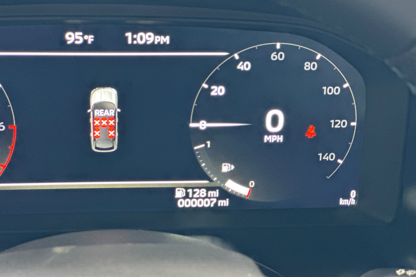 2025 Mitsubishi Outlander SEL photo 23