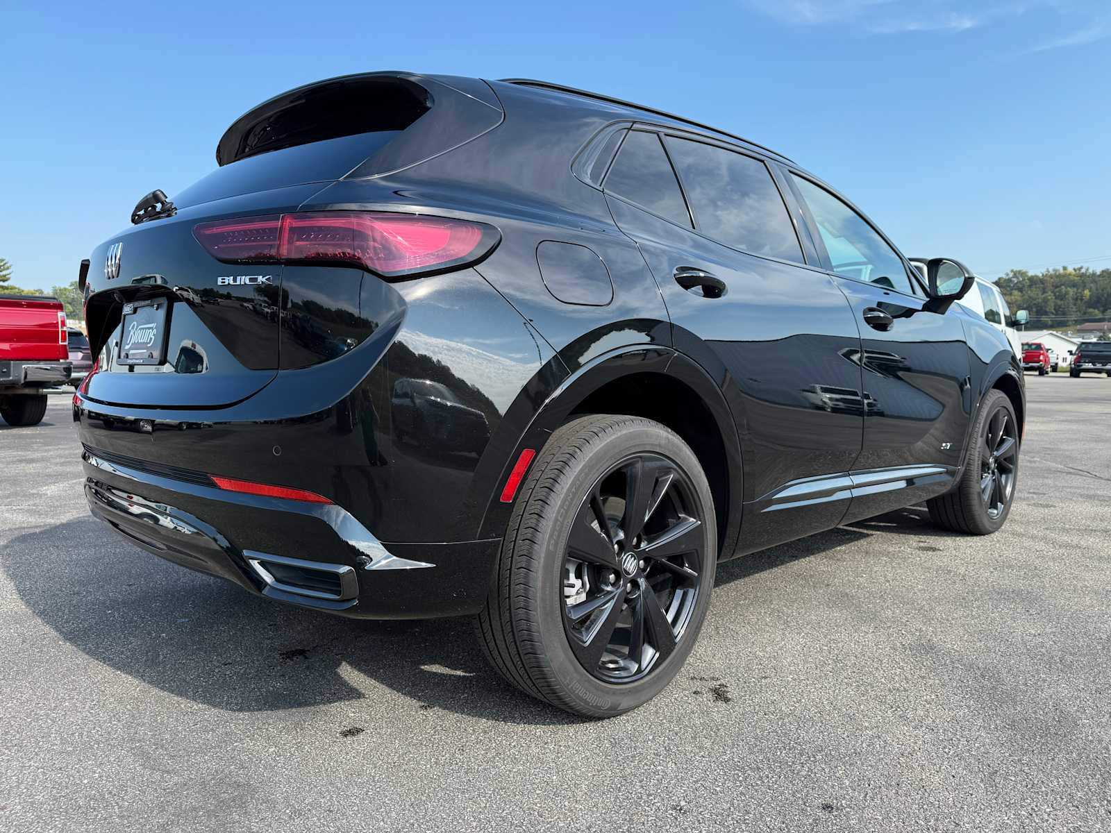 2025 Buick Envision Sport Touring photo 5