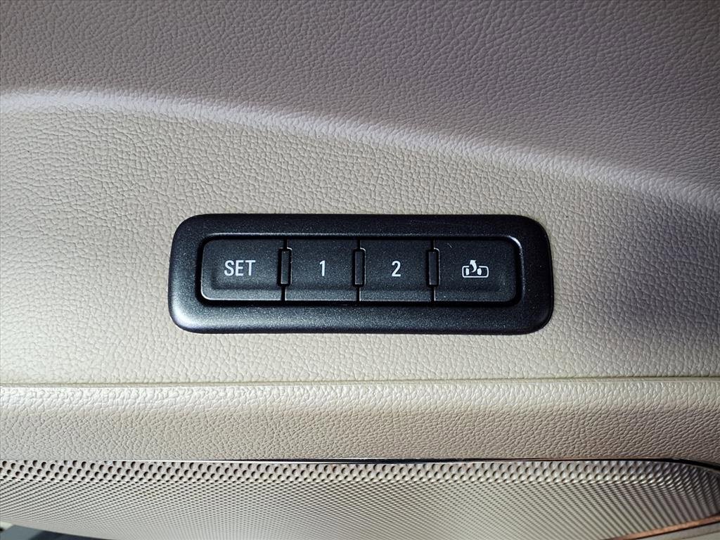 2018 Chevrolet Tahoe LT photo 8