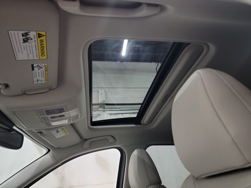 2023 Mazda CX-5 2.5 S Preferred photo 13