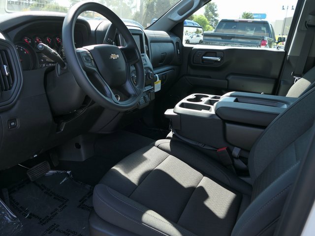 2025 Chevrolet Silverado 1500 Custom photo 14