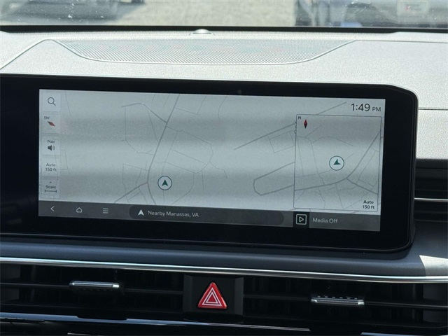 2025 Kia K5 GT-Line photo 3