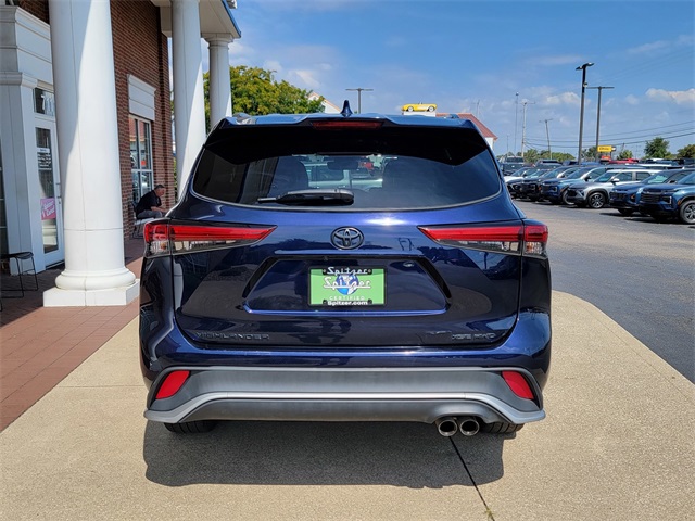 2021 Toyota Highlander XSE photo 6