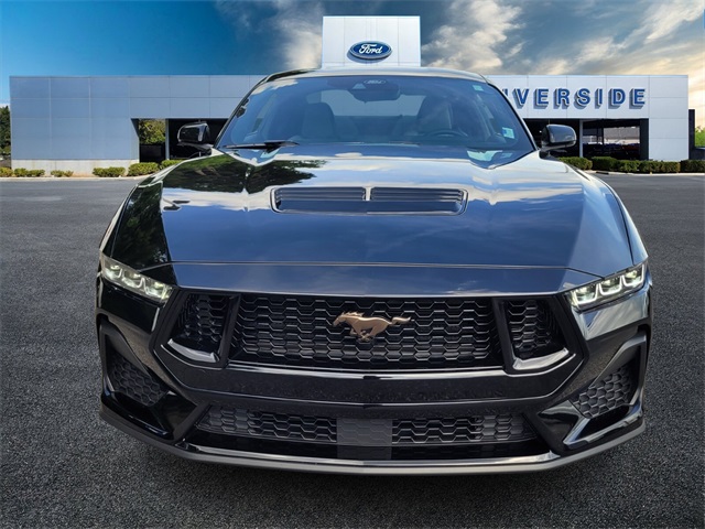 2024 Ford Mustang GT Premium photo 2