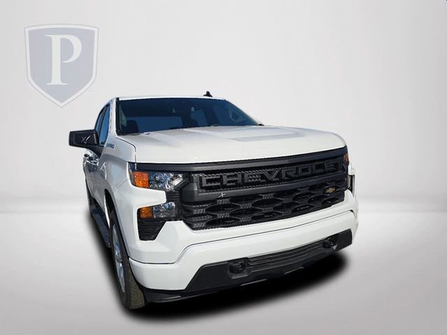2025 Chevrolet Silverado 1500 Custom photo 11