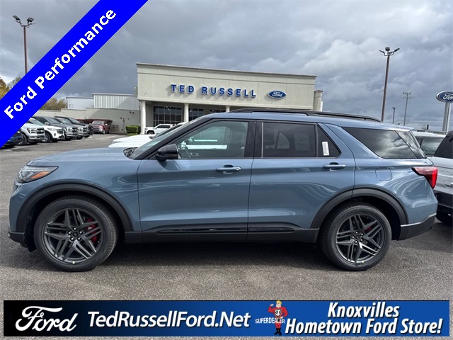 2026 Ford Explorer ST photo 4