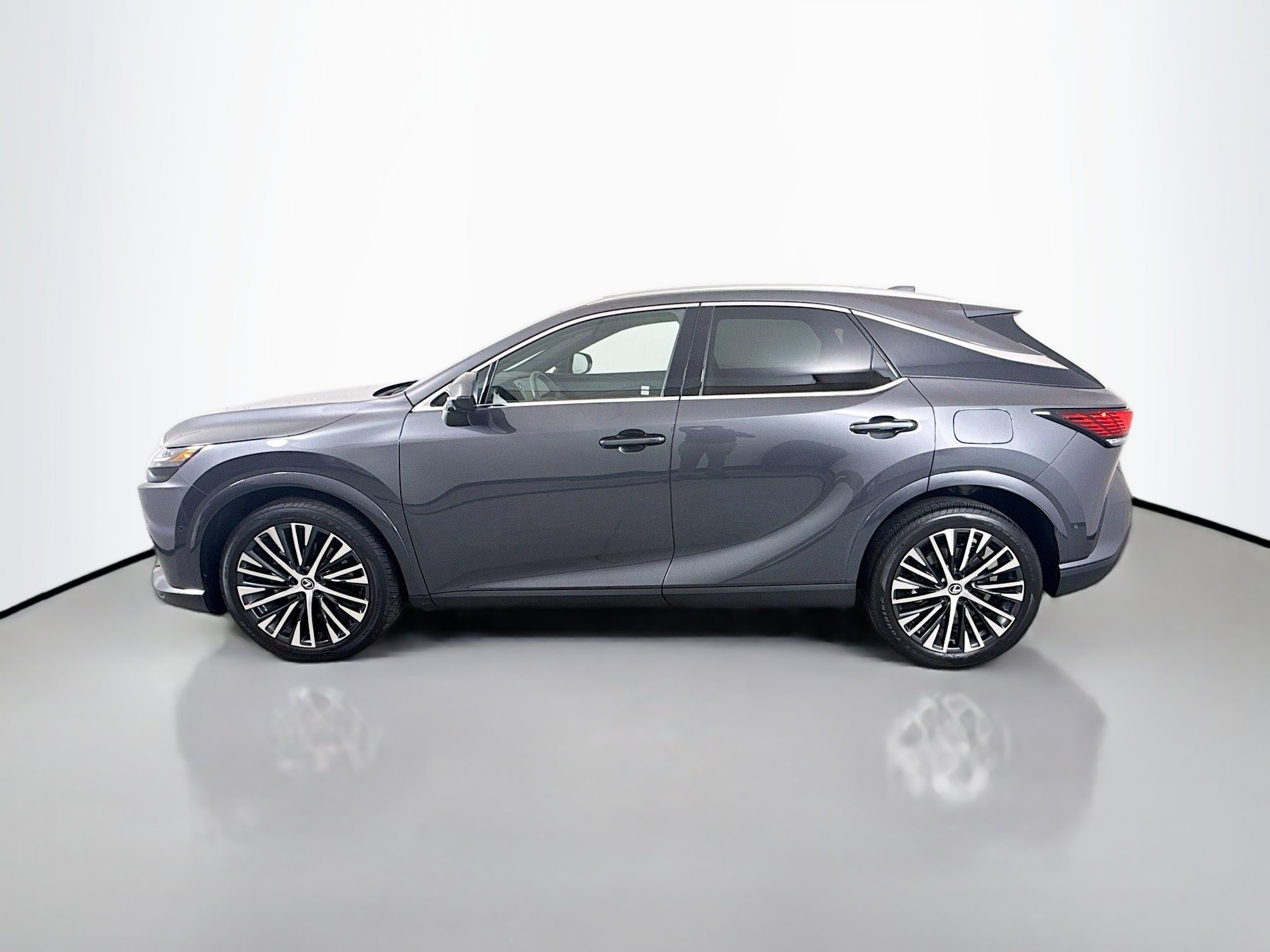 2024 Lexus RX 350 Premium photo 3