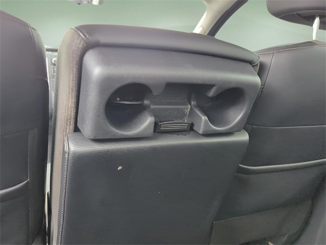 2019 Nissan Titan S Crew Cab photo 25