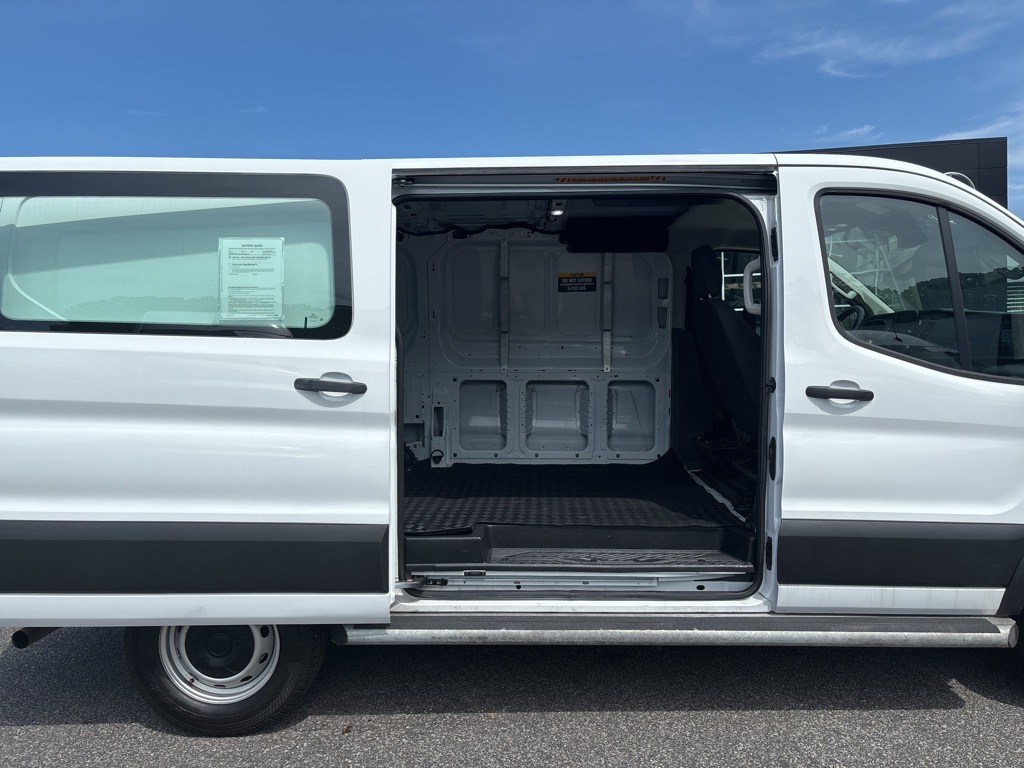 2024 Ford Transit Cargo Van photo 16