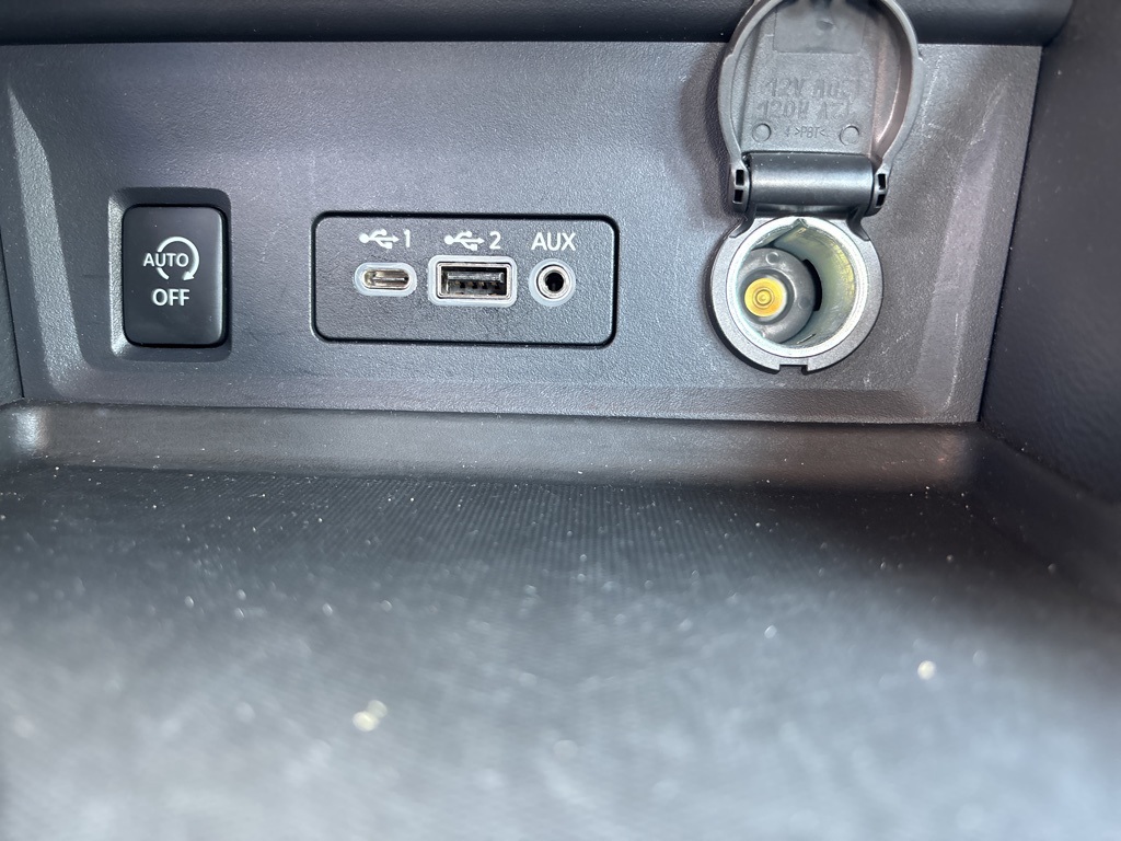 2024 Nissan Sentra SV photo 23