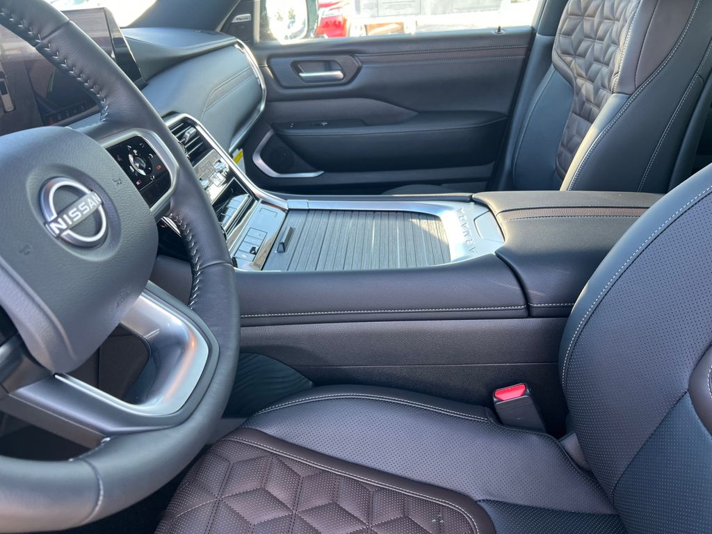 2026 Nissan Armada Platinum photo 18