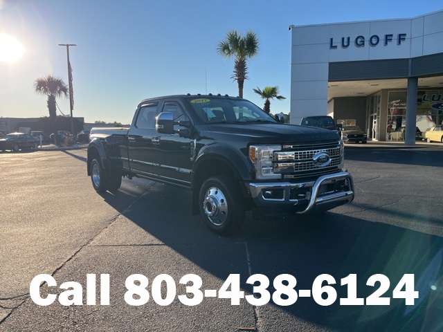 2017 Ford F-450 Super Duty King Ranch's photo