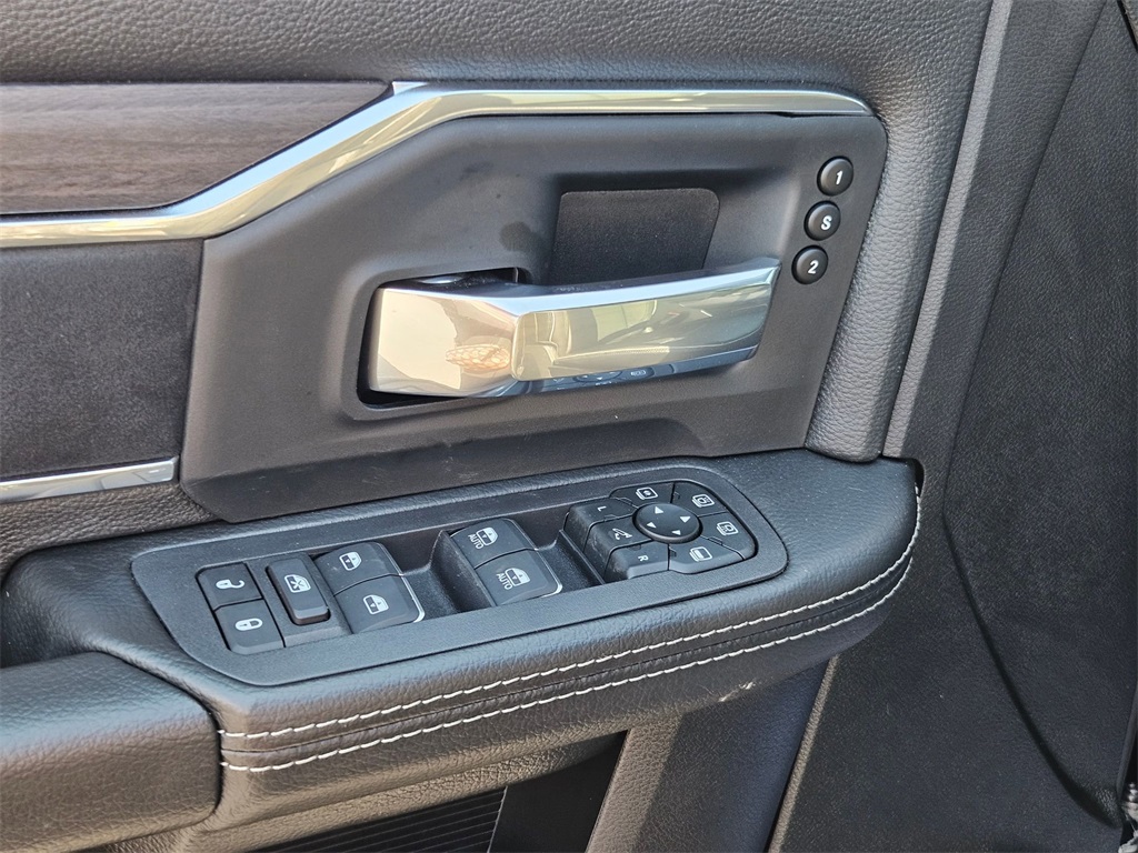 2026 Ram 2500 Laramie photo 11