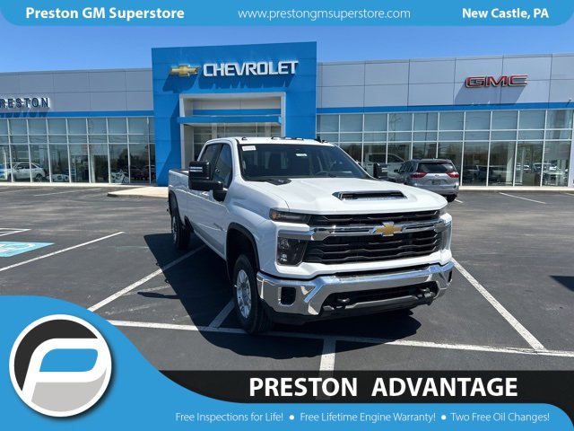 New 2025 Summit White Chevrolet LT image 1