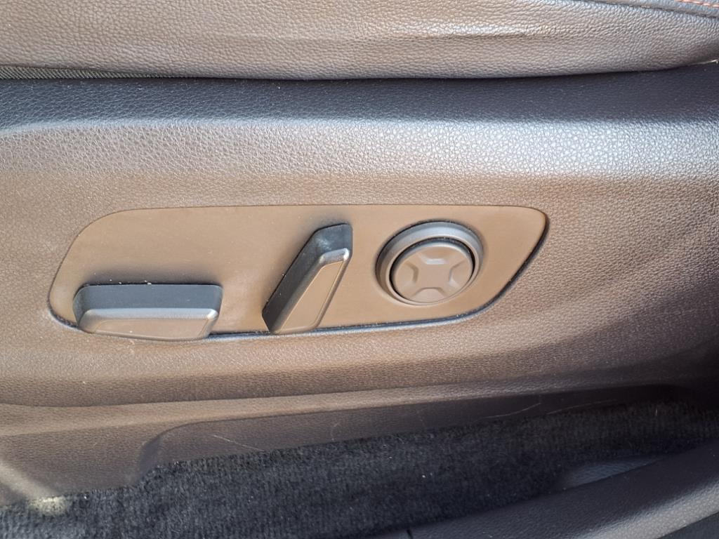 2022 Kia Carnival SX Prestige photo 4
