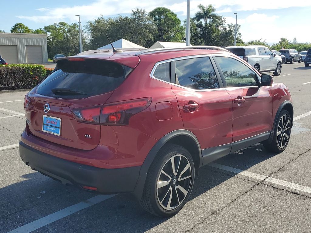 2017 Nissan Rogue Sport SL photo 9