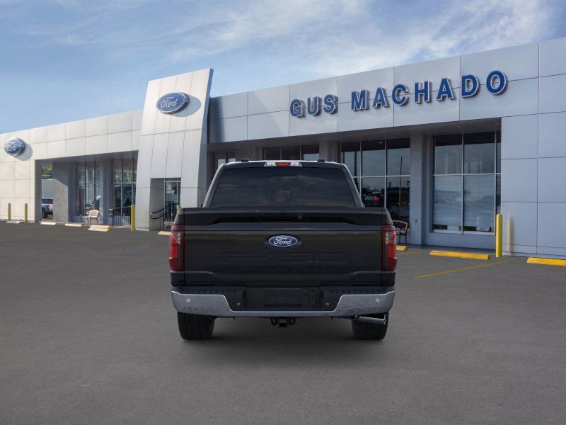 2025 Ford F-150 XLT photo 4