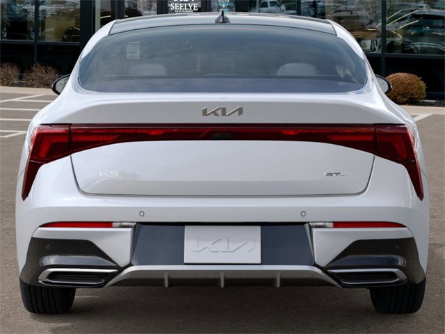 2026 Kia K5 GT-Line photo 11