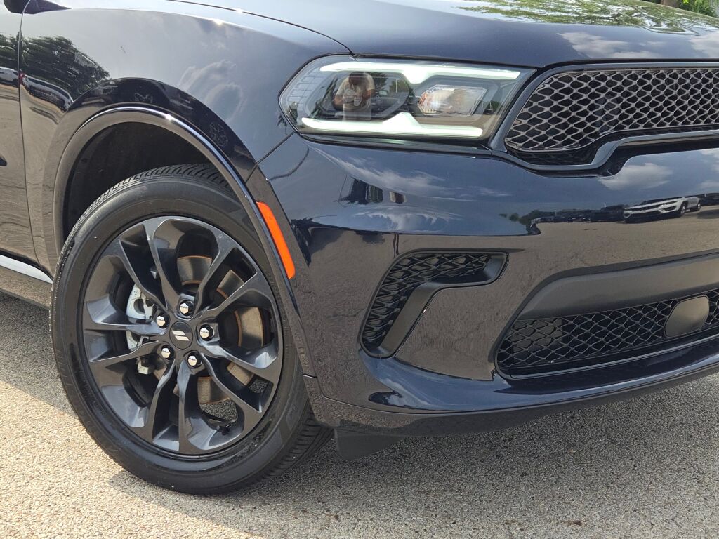2024 Dodge Durango SXT Plus photo 3