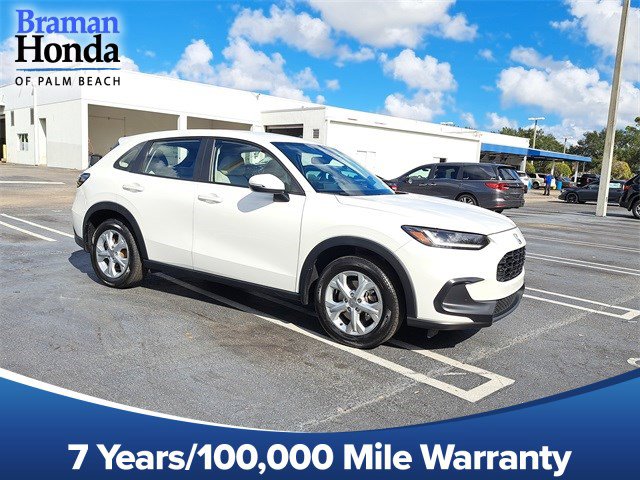 2025 Honda HR-V LX's photo