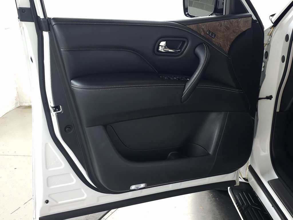 2024 INFINITI QX80 - Image 16