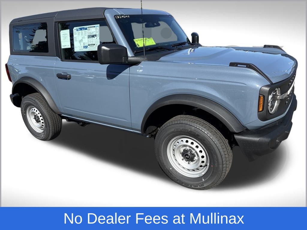 2025 Ford Bronco 2-Door Base's photo