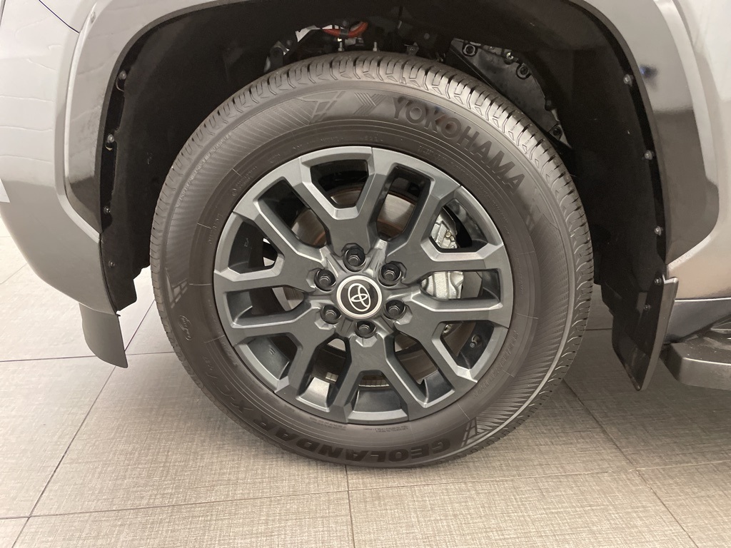 2024 Toyota Sequoia Platinum photo 8