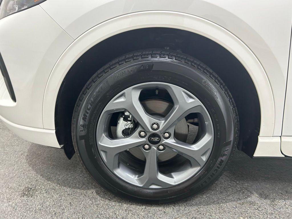 2024 Ford Escape ST-Line Select photo 12