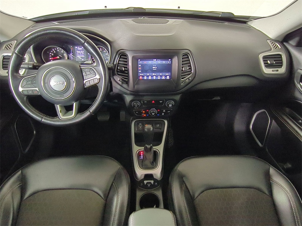 2020 Jeep Compass Latitude photo 15