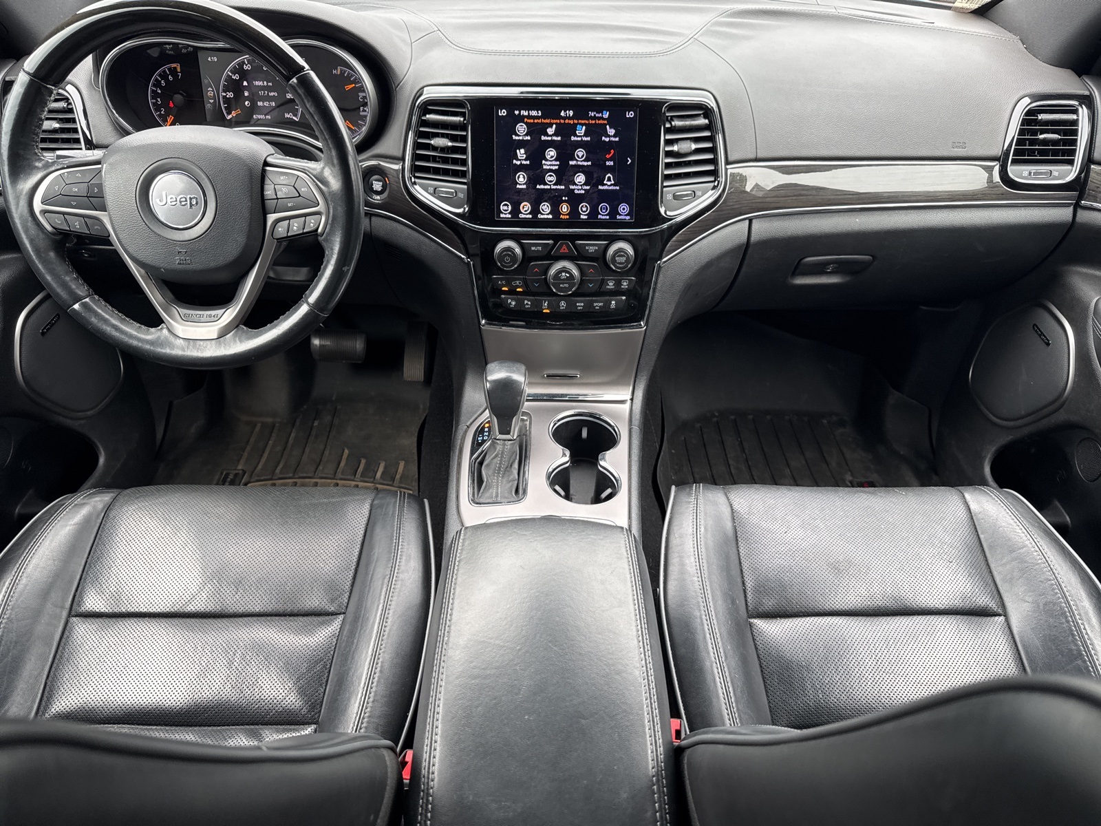2020 Jeep Grand Cherokee Overland photo 2