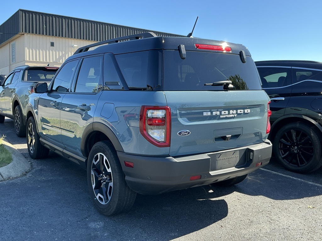 2022 Ford Bronco Sport Outer Banks photo 3