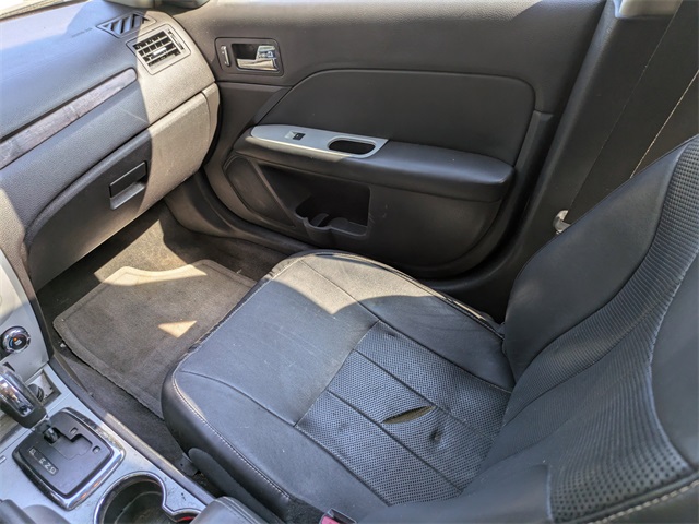 2010 Mercury Milan Premier photo 14
