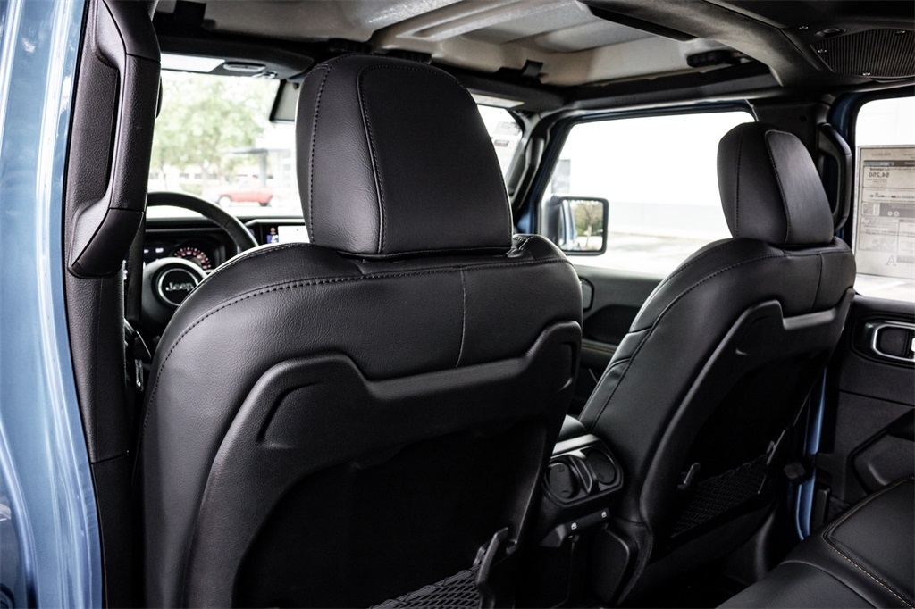 2025 Jeep Gladiator Sport S photo 20