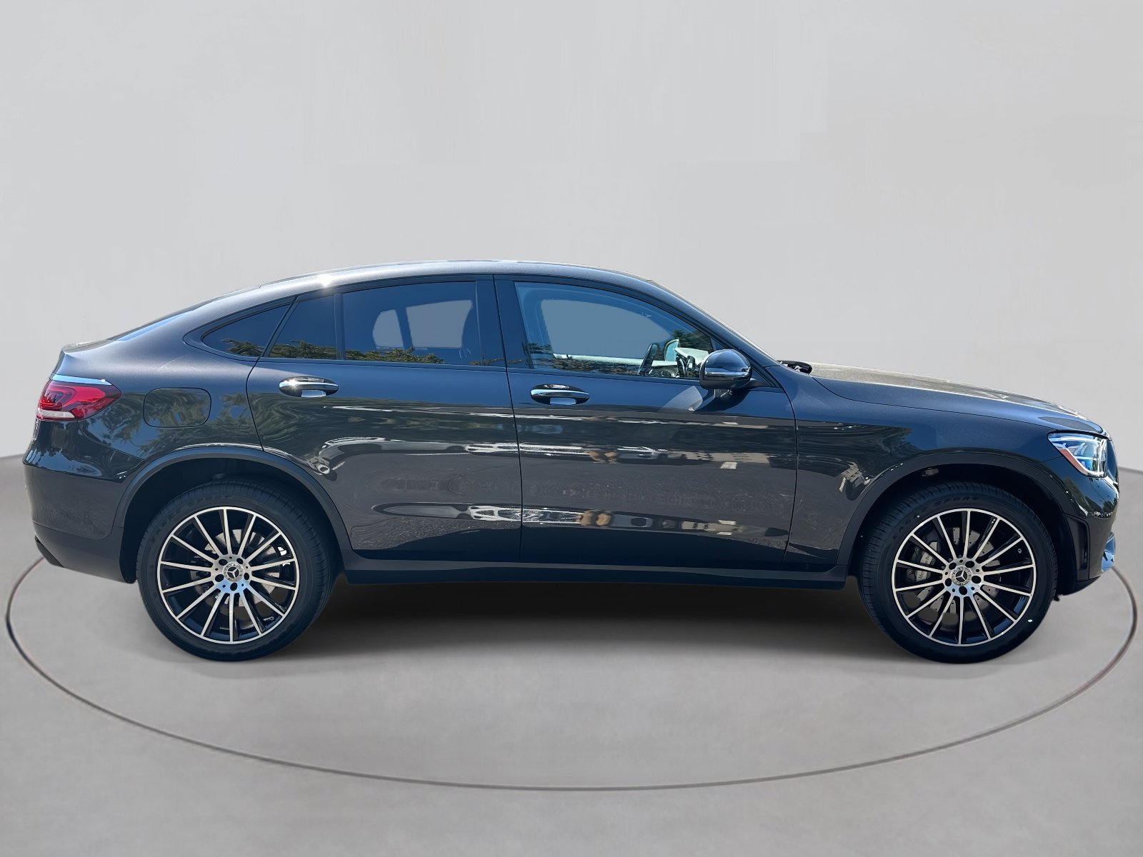 2023 Mercedes Benz GLC 300 4MATIC photo 5