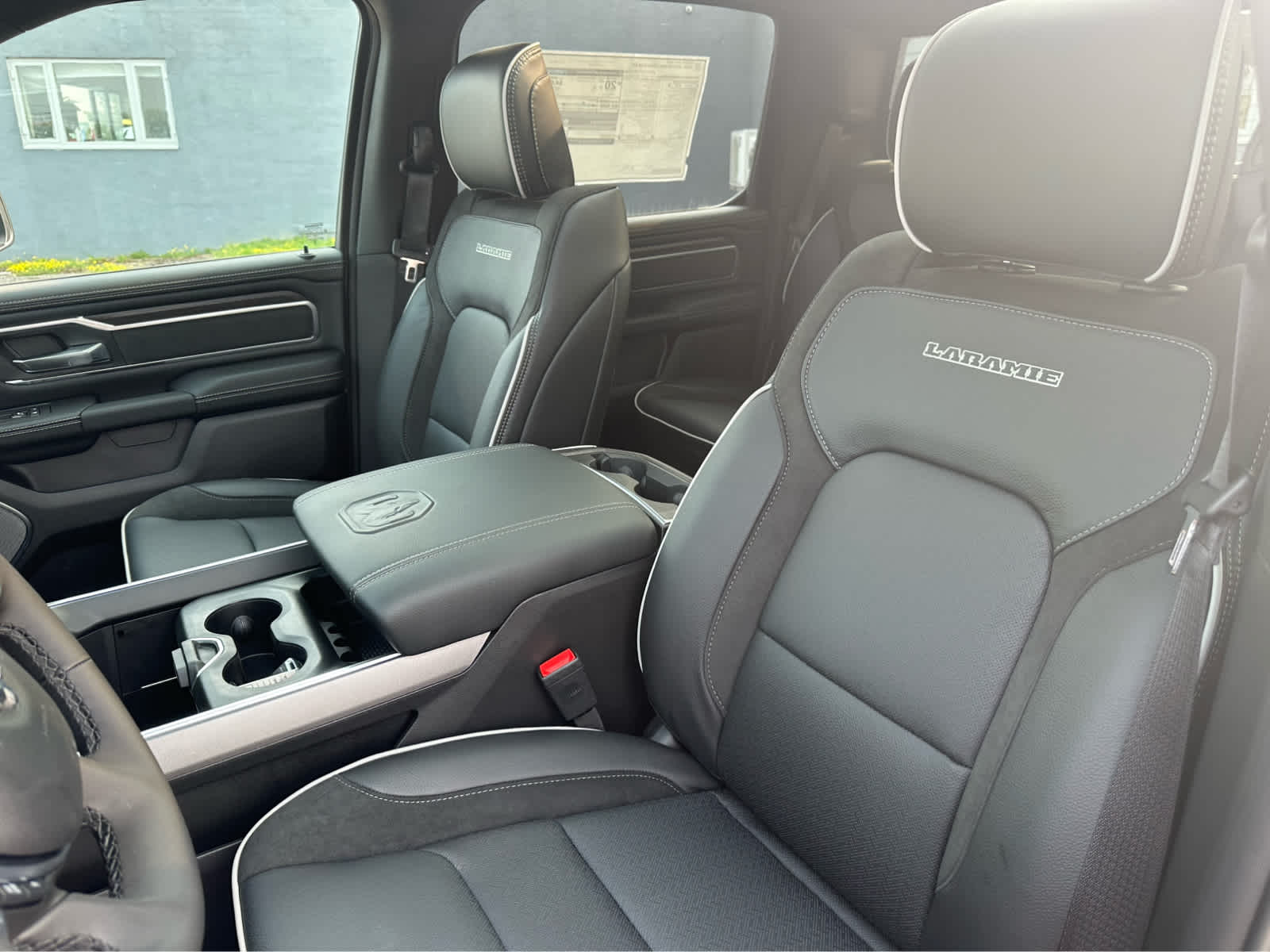 2026 Ram 1500 Laramie photo 12