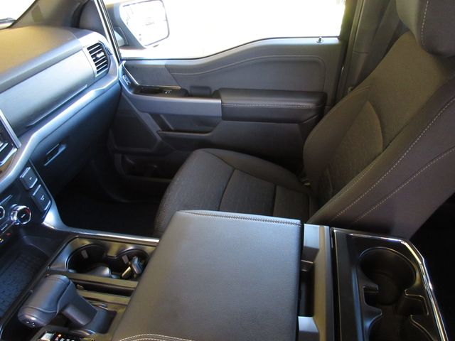 2025 Ford F-150 XLT photo 24