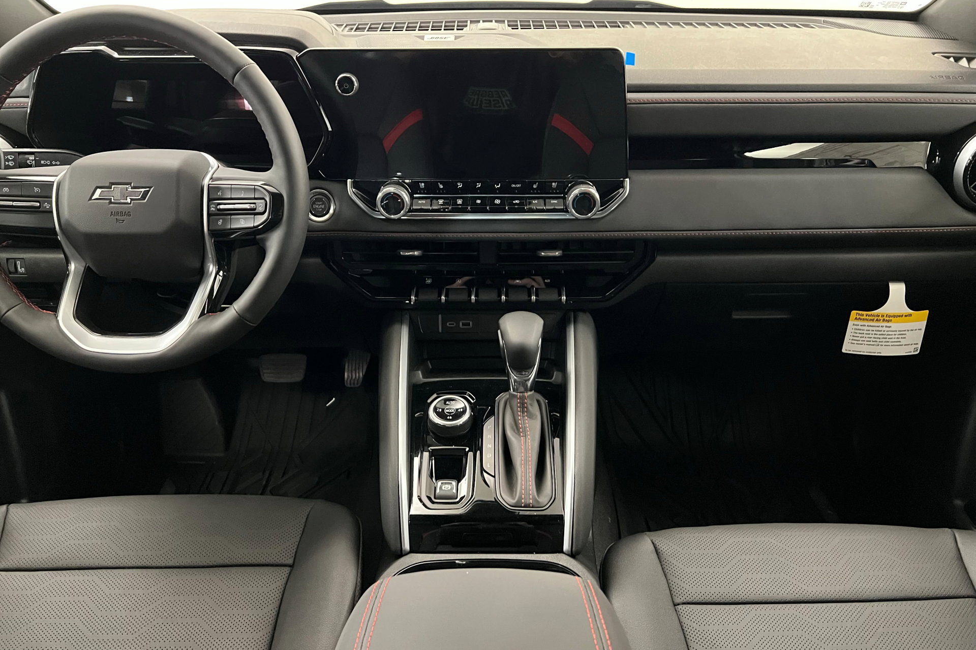 2026 Chevrolet Colorado Z71 photo 13