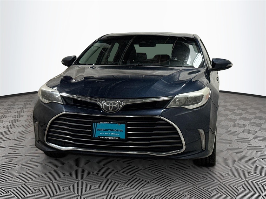 2018 Toyota Avalon XLE's photo